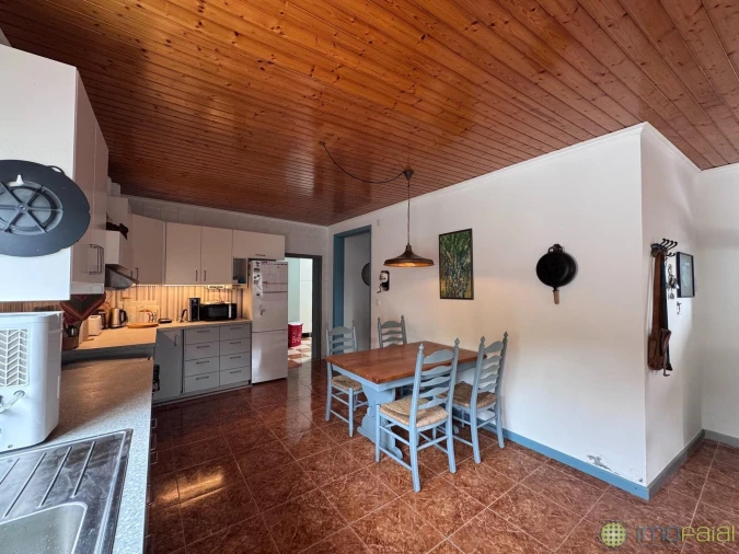 Moradia T4 para Venda em Ribeirinha Foto 10