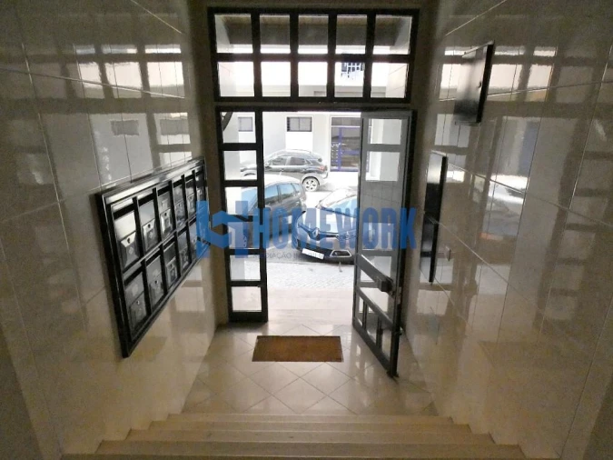 Apartamento T2 para Venda em Corroios Foto 18