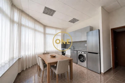 Apartamento T1 para Venda em Gondifelos, Cavalões e Outiz
