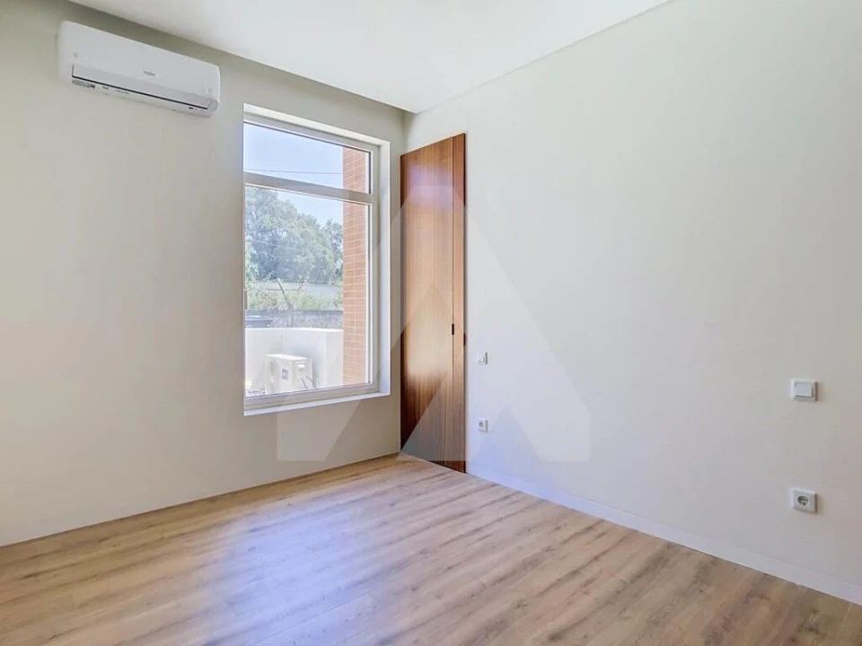 Apartamento T2 para Venda em Ovar, São João, Arada e São Vicente de Pereira Jusã Foto 11