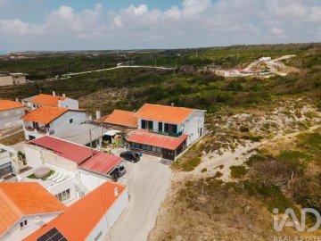 Moradia T5 para Venda em Pataias e Martingança