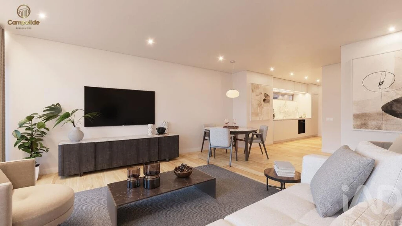 Apartamento T2 para Venda em Campolide Foto 2