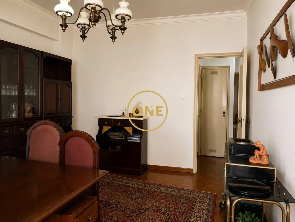Apartamento T3 para Venda em Benfica Foto 2