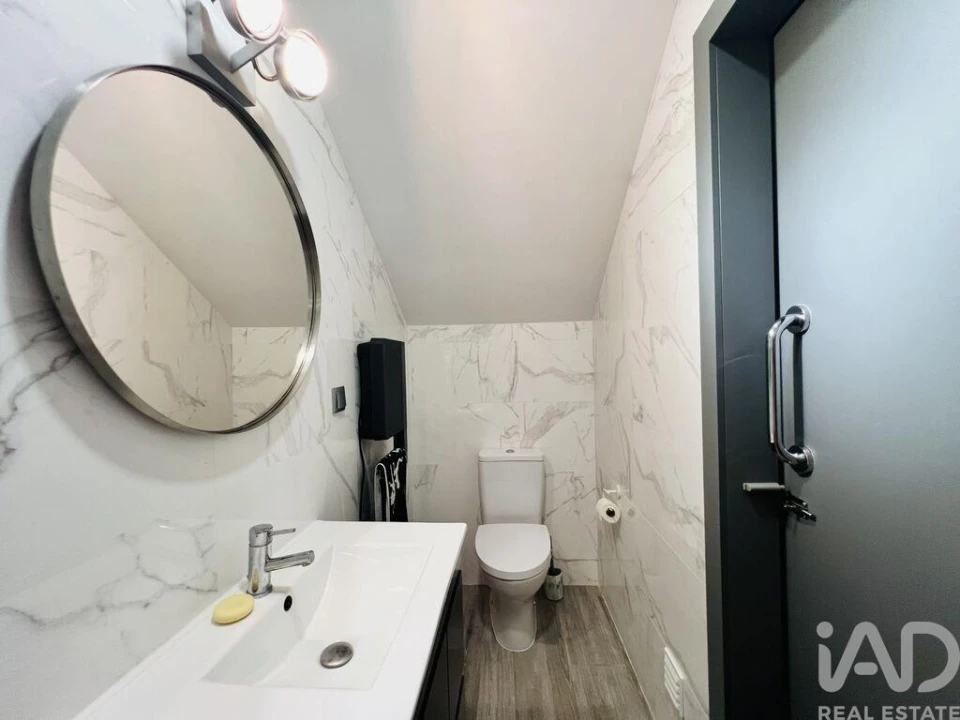 Moradia T2 para Venda em Alfeizerão Foto 11