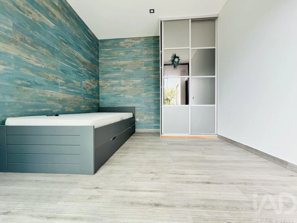 Moradia T2 para Venda em Alfeizerão Foto 14