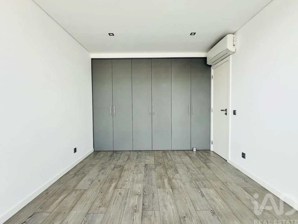Moradia T2 para Venda em Alfeizerão Foto 22