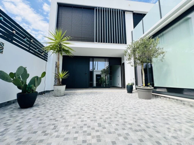 Moradia T2 para Venda em Alfeizerão Foto 2