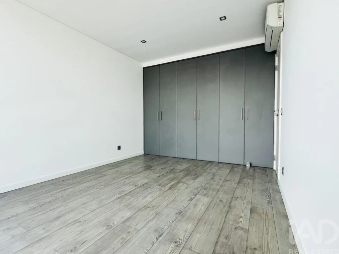 Moradia T2 para Venda em Alfeizerão Foto 21
