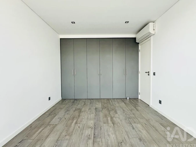 Moradia T2 para Venda em Alfeizerão Foto 22