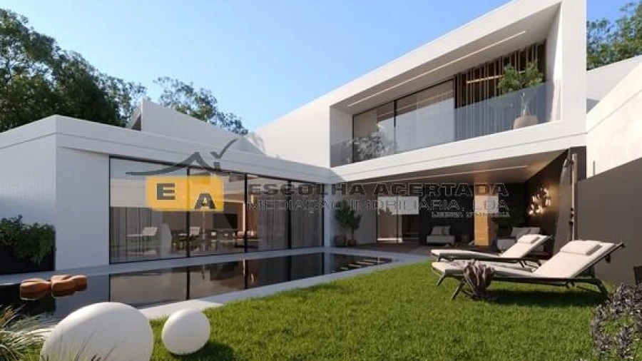 Moradia T4 para Venda em Milheiros