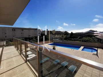 Apartamento T4 para Venda em Póvoa de Varzim, Beiriz e Argivai