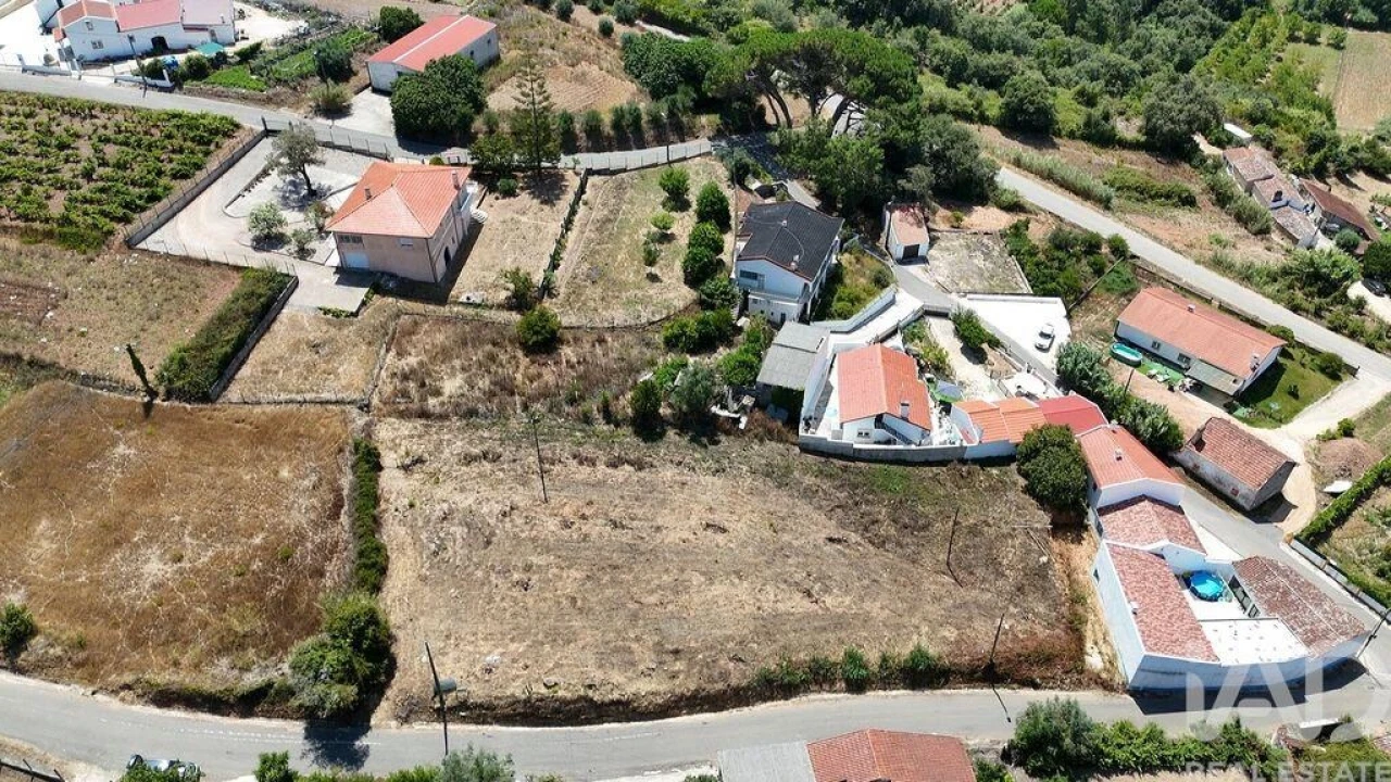 Terreno para Venda em Alvorninha Foto 29