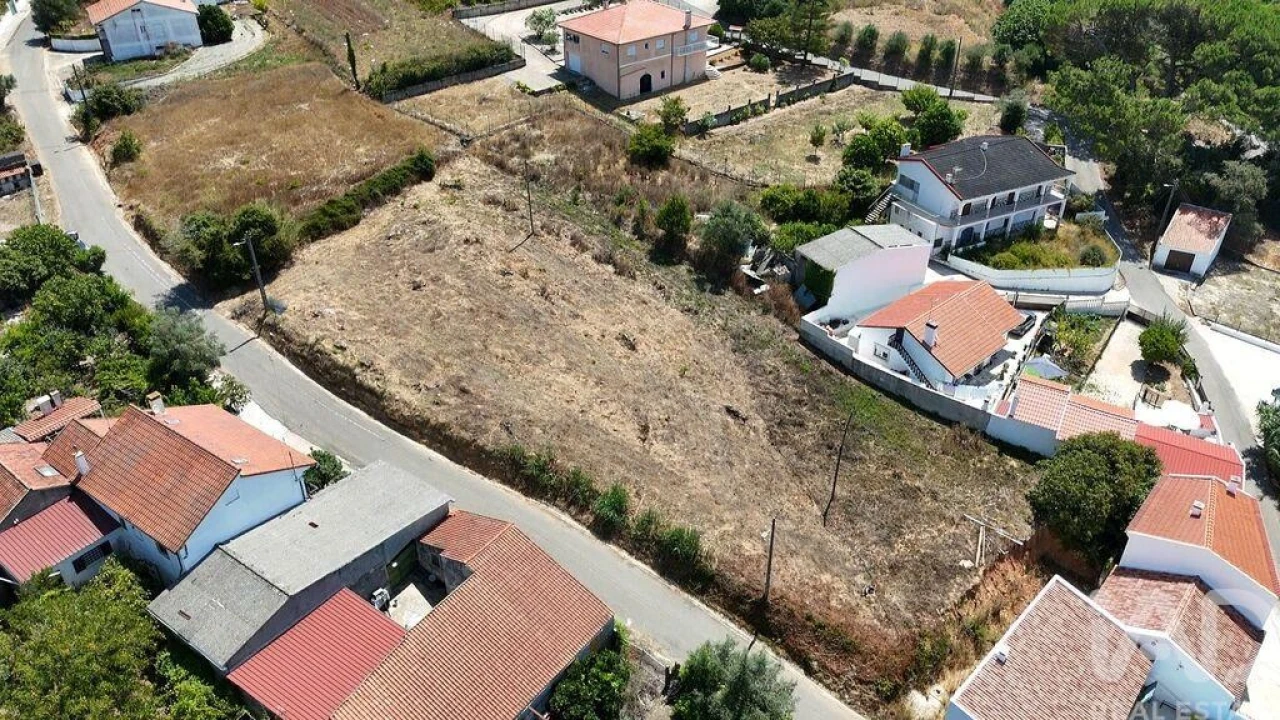 Terreno para Venda em Alvorninha Foto 21