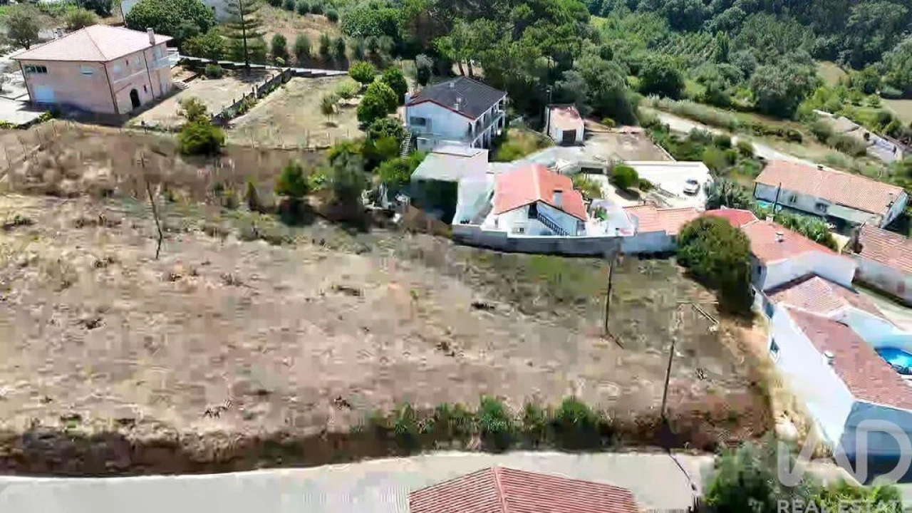 Terreno para Venda em Alvorninha Foto 23