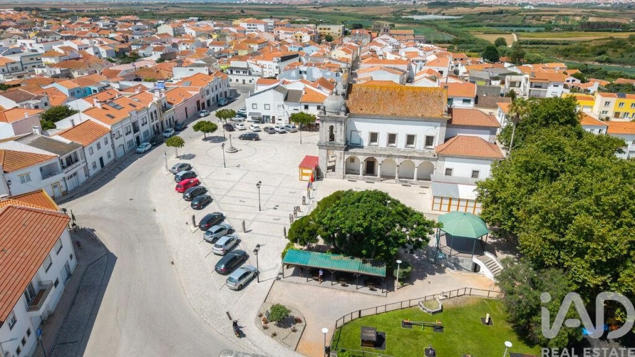 Moradia T2 para Venda em Atouguia da Baleia Foto 28