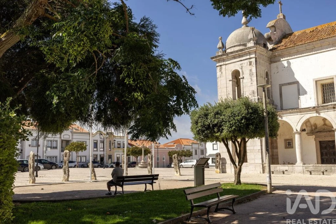 Moradia T2 para Venda em Atouguia da Baleia Foto 36