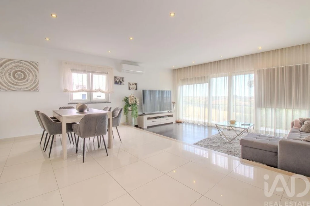 Moradia T3 para Venda em Lourinhã e Atalaia Foto 7
