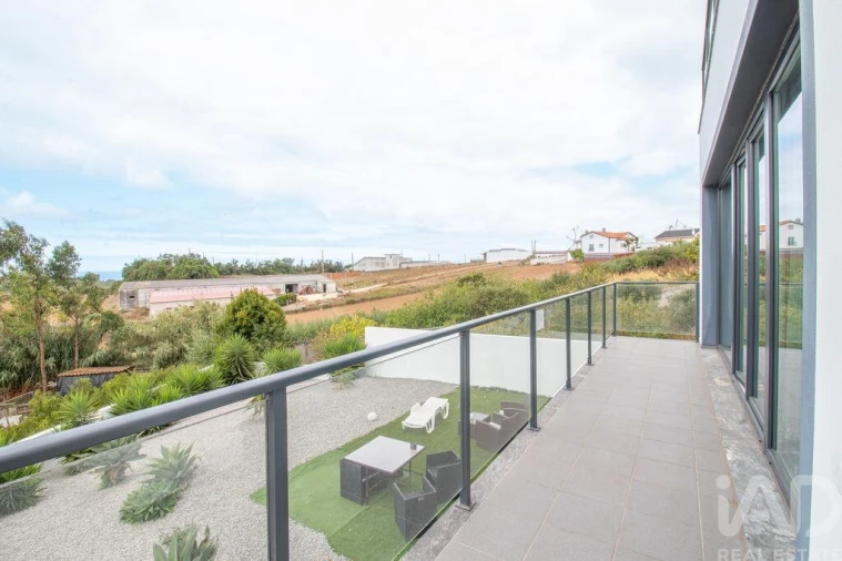 Moradia T3 para Venda em Lourinhã e Atalaia Foto 6