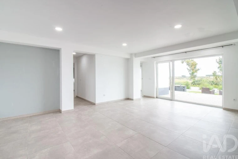 Moradia T3 para Venda em Lourinhã e Atalaia Foto 34