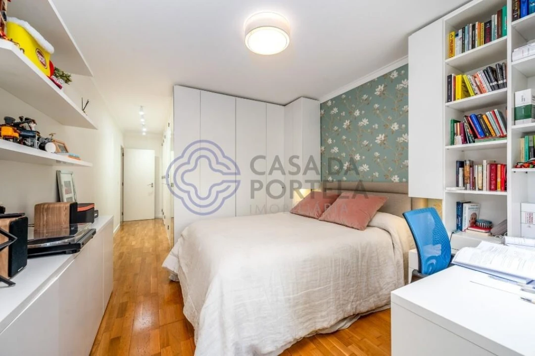 Apartamento T5 para Venda em Lumiar Foto 27