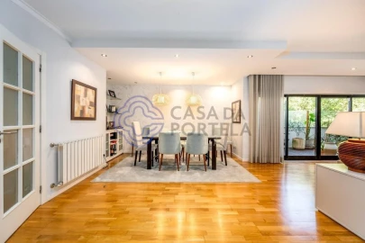Apartamento T5 para Venda em Lumiar