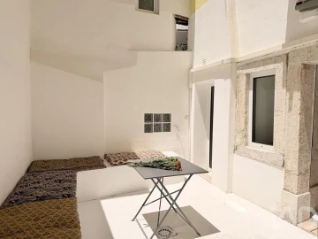 Apartamento T2 para Venda em Santa Maria Maior