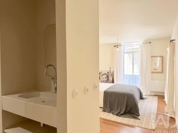 Apartamento T2 para Venda em Santa Maria Maior