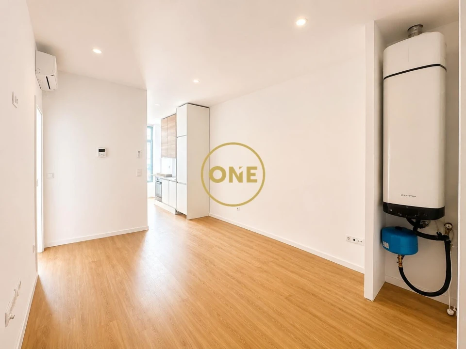 Apartamento T1 para Venda em Campanhã Foto 9