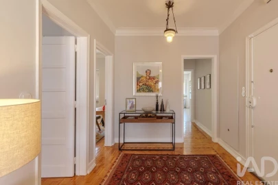 Apartamento T2 para Venda em Campolide