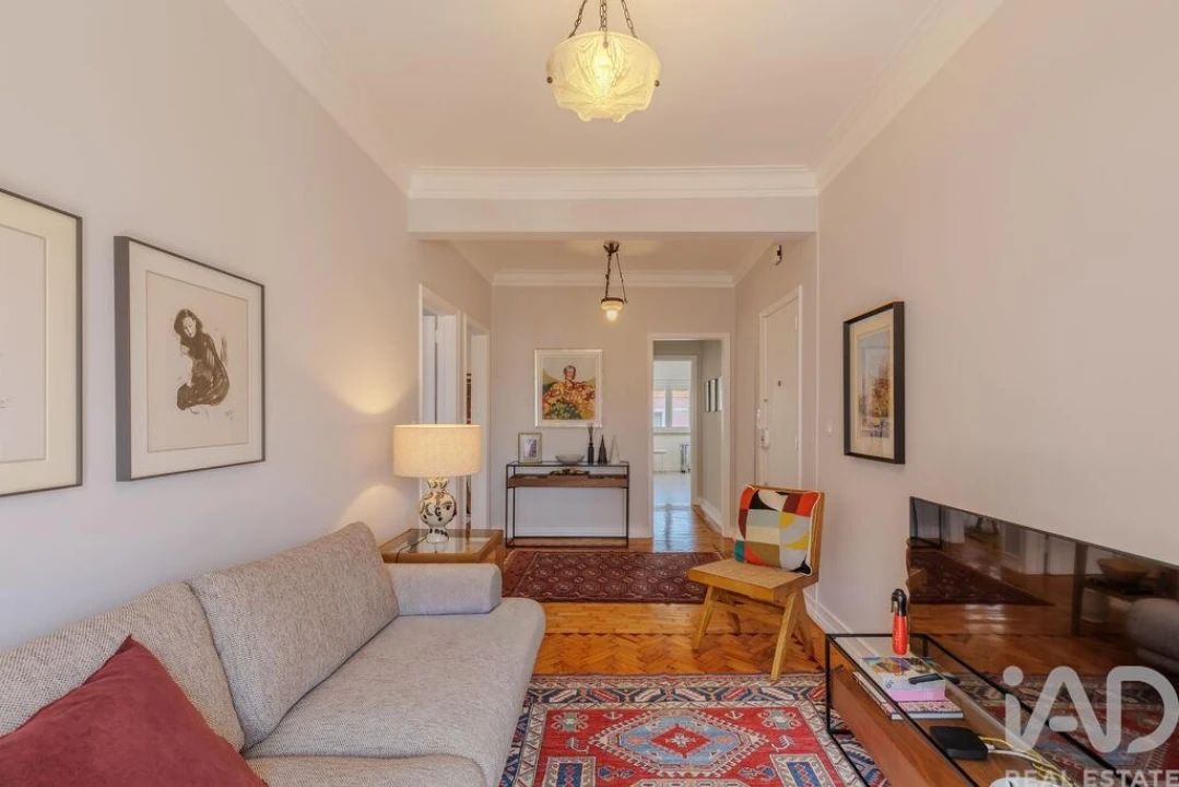 Apartamento T2 para Venda em Campolide Foto 20