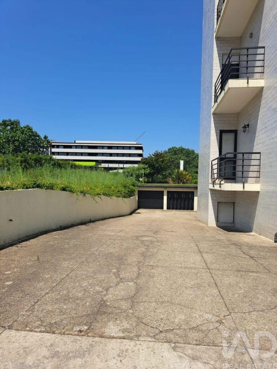 Apartamento T3 para Venda em Mafamude e Vilar do Paraíso Foto 27