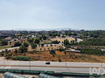 Terreno para Venda em Nelas