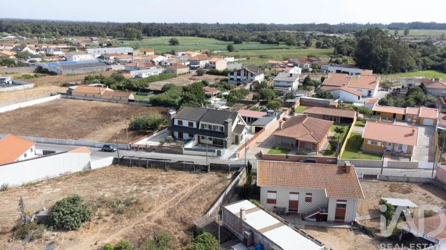 Moradia T4 para Venda em Pardilho Foto 3
