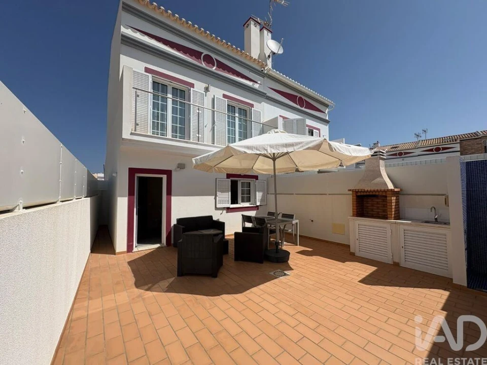 Moradia T2 para Venda em Vila Nova de Cacela Foto 4