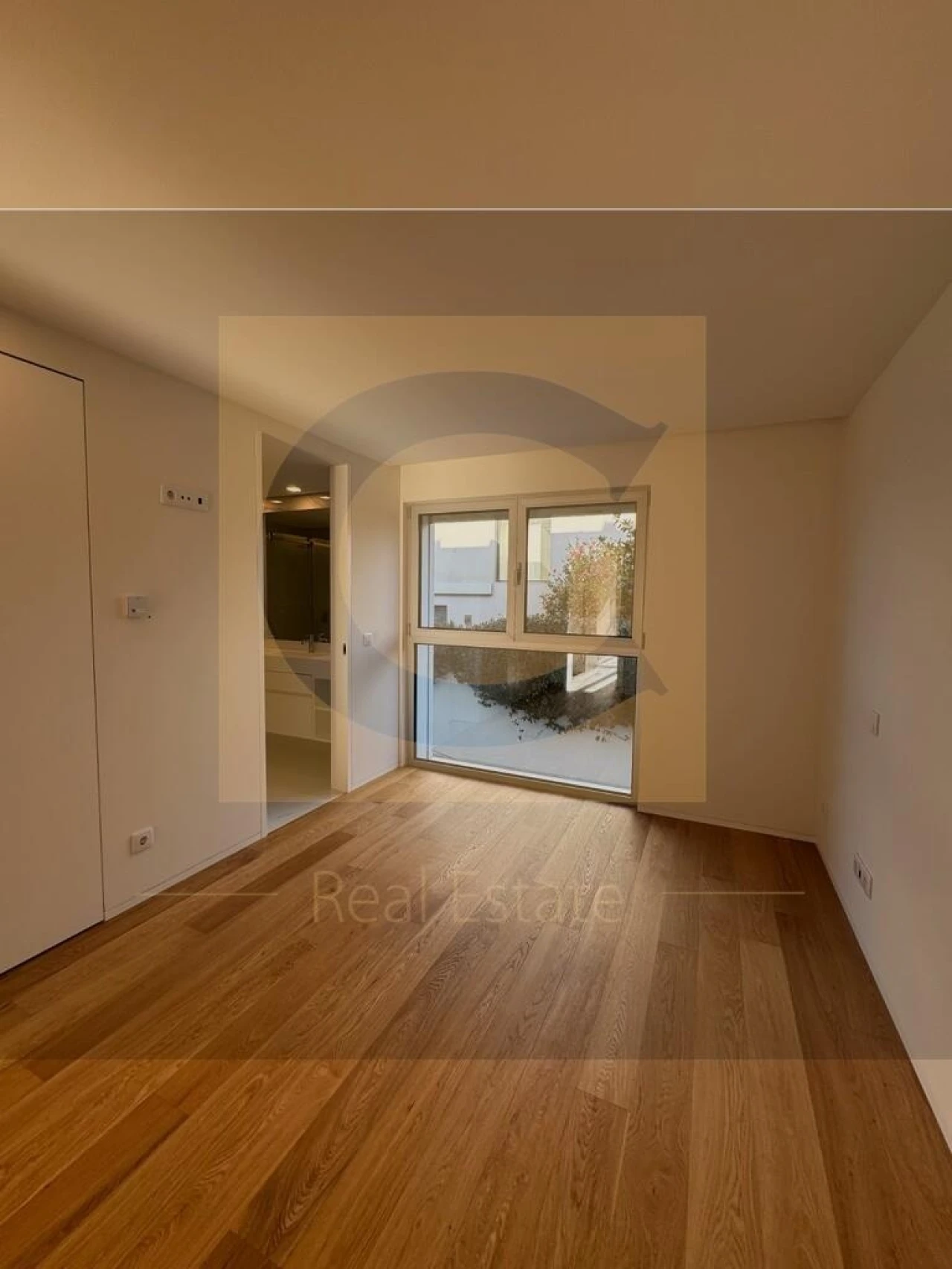 Apartamento T4 para Venda em Aldoar, Foz do Douro e Nevogilde Foto 25