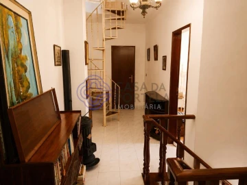 Moradia T5 para Venda em Peniche