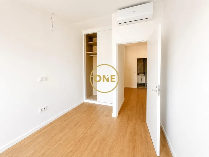 Apartamento T3 para Venda em Campanhã Foto 12