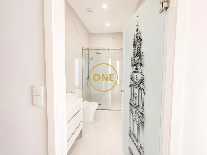 Apartamento T3 para Venda em Campanhã Foto 4