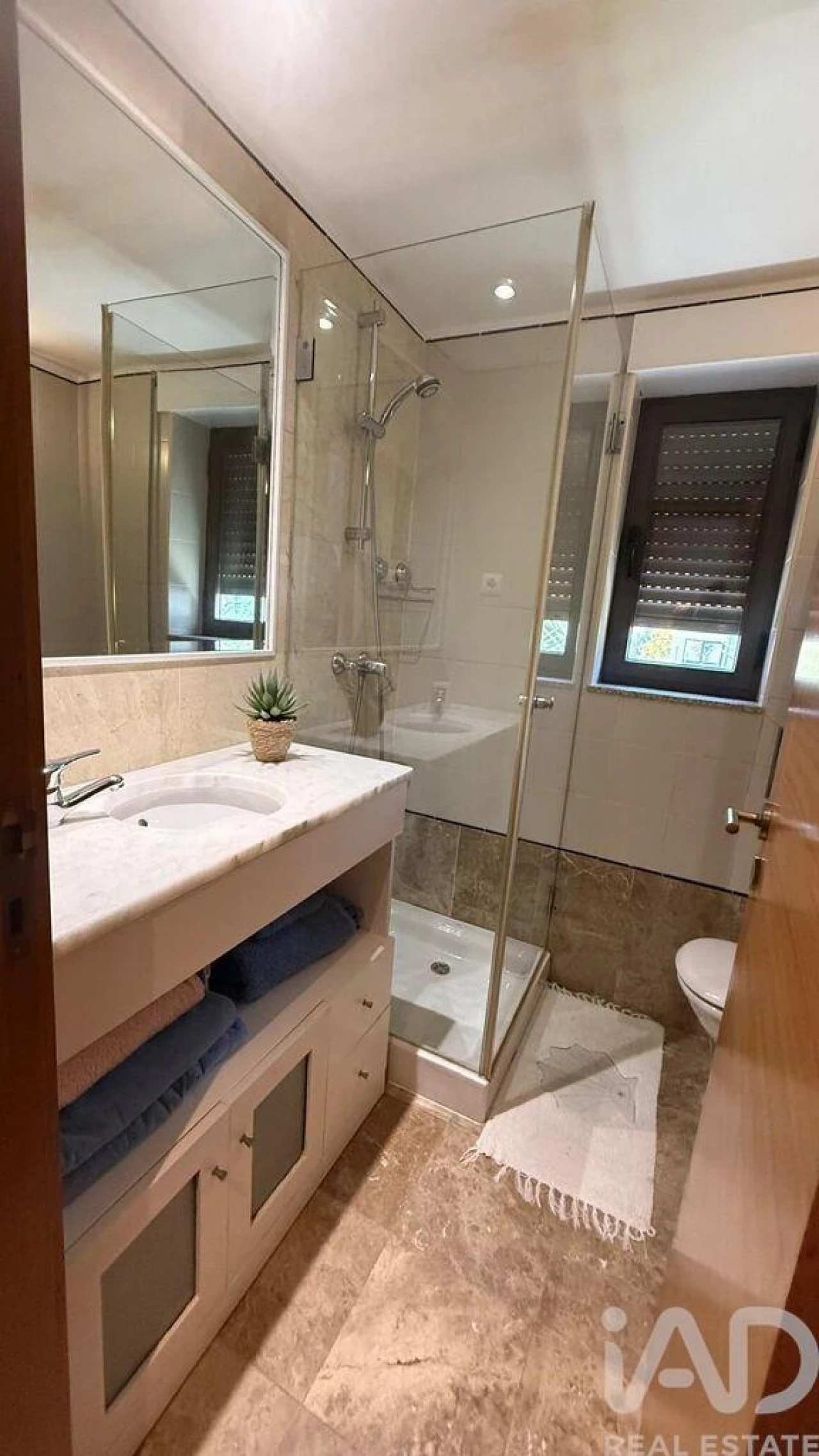 Apartamento T2 para Arrendamento em Vila Nova de Anha Foto 2
