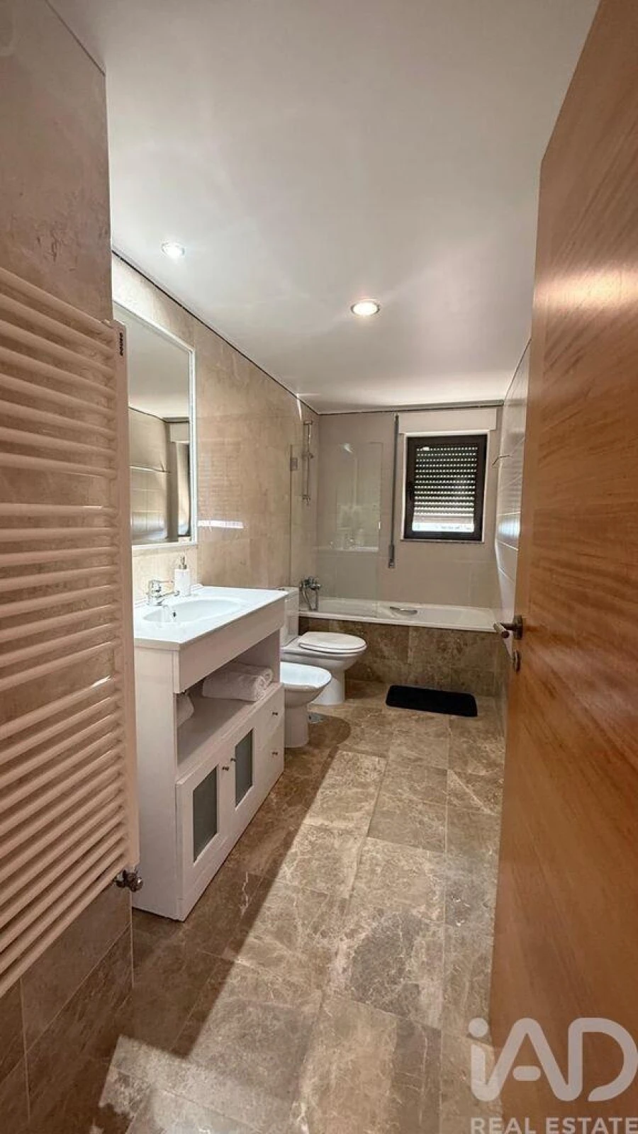 Apartamento T2 para Arrendamento em Vila Nova de Anha Foto 5