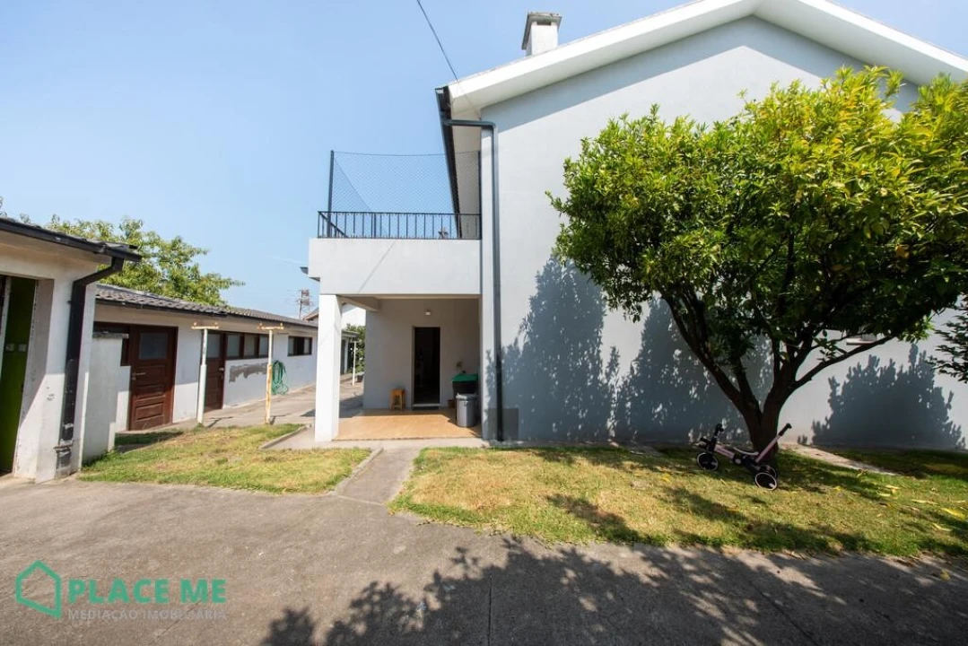 Moradia T4 para Venda em Palmeira Foto 32