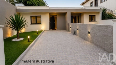 Moradia T2 para Venda em Barcelinhos