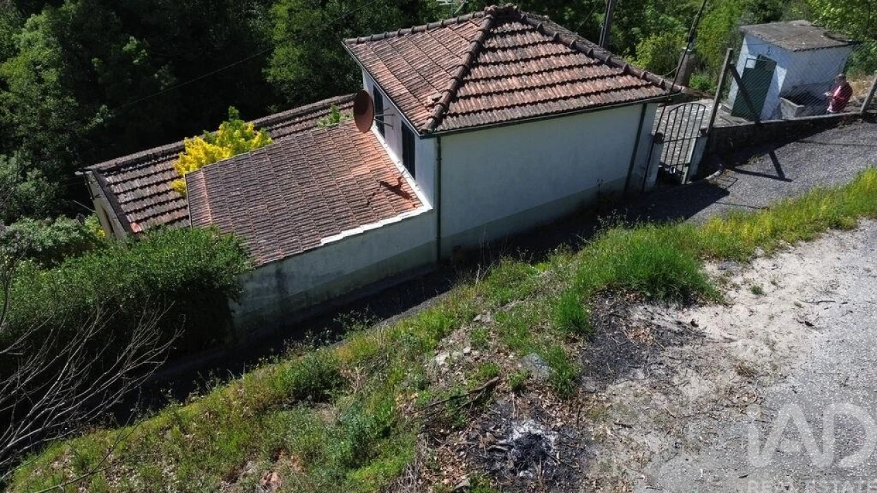 Moradia T3 para Venda em Moura Morta e Vinhós Foto 8