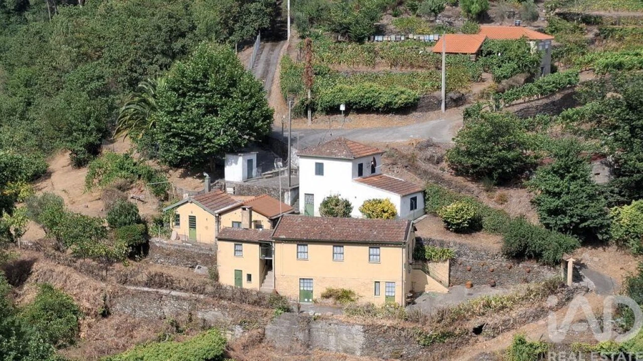 Moradia T3 para Venda em Moura Morta e Vinhós Foto 28