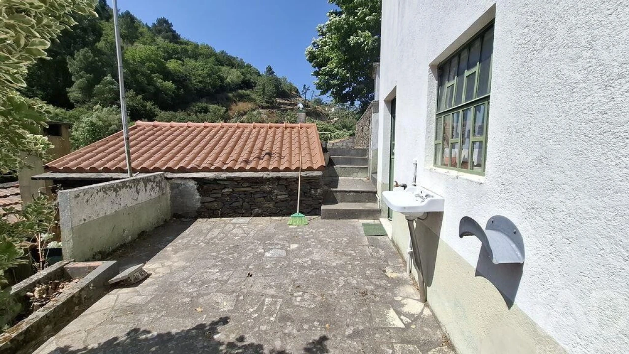 Moradia T3 para Venda em Moura Morta e Vinhós Foto 12