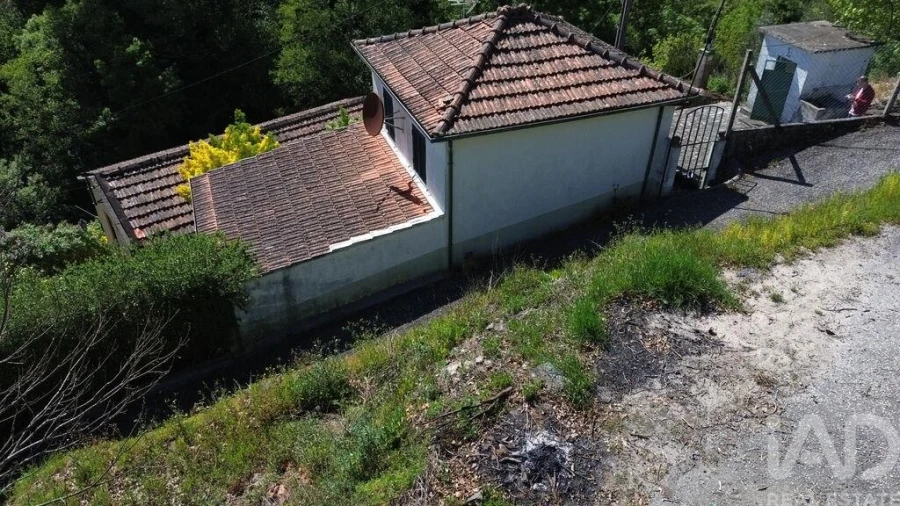 Moradia T3 para Venda em Moura Morta e Vinhós Foto 8