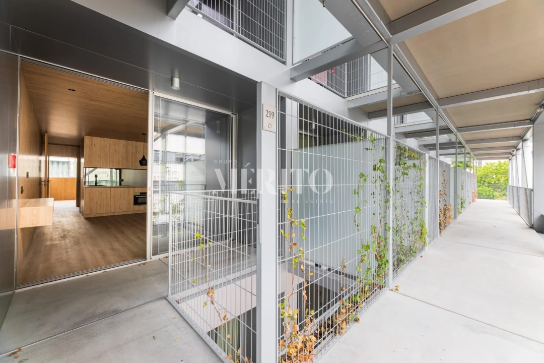 Apartamento T1 para Venda em Azurem Foto 12