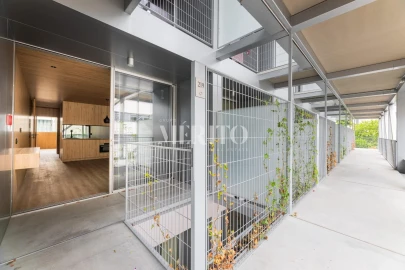 Apartamento T1 para Venda em Azurem