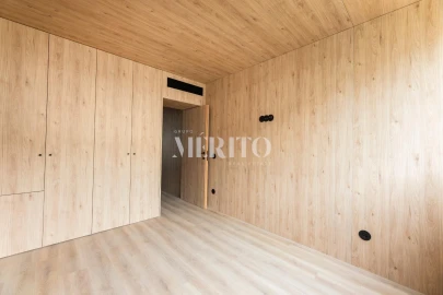 Apartamento T1 para Venda em Azurem