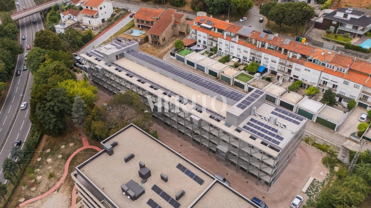 Apartamento T1 para Venda em Azurem Foto 8